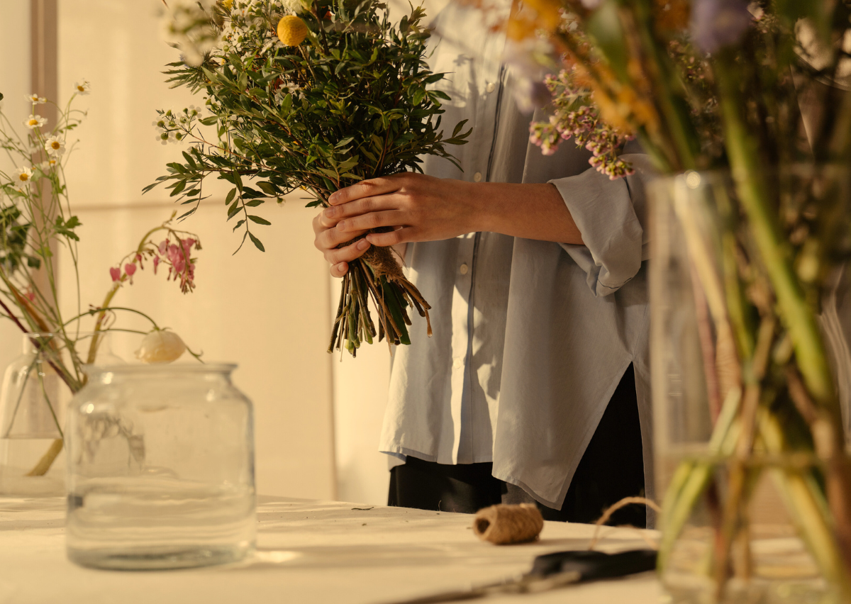 《浪漫婚禮：完美的婚禮接待華麗花藝佈置（Floral Decorations for Wedding Receptions）指南》